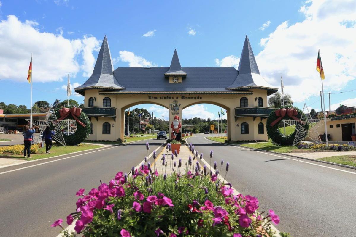 Apartamento Luxuoso No Cond Vista Do Quilombo A 50 Metros Do Hard Rock Cafe Gramado Zewnętrze zdjęcie
