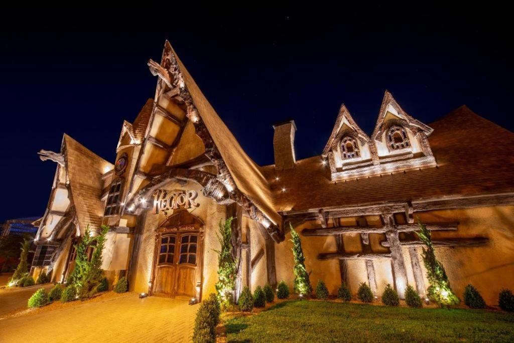 Apartamento Luxuoso No Cond Vista Do Quilombo A 50 Metros Do Hard Rock Cafe Gramado Zewnętrze zdjęcie